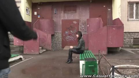 1019