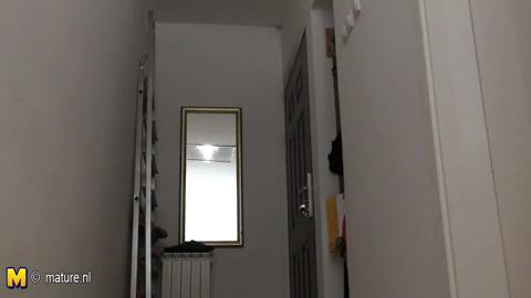 28864